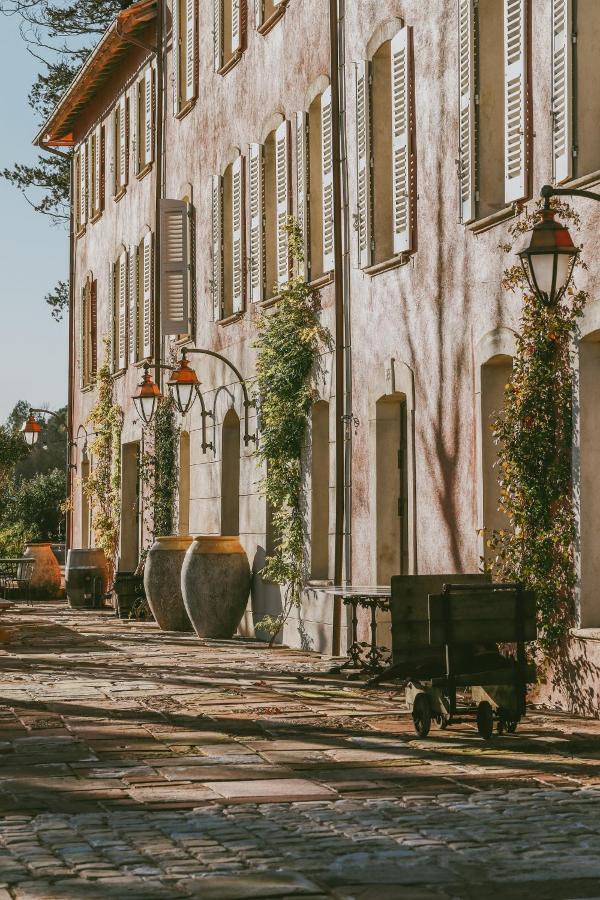 Chateau Saint Roux Le Luc-Le Cannet Des Maures Ngoại thất bức ảnh